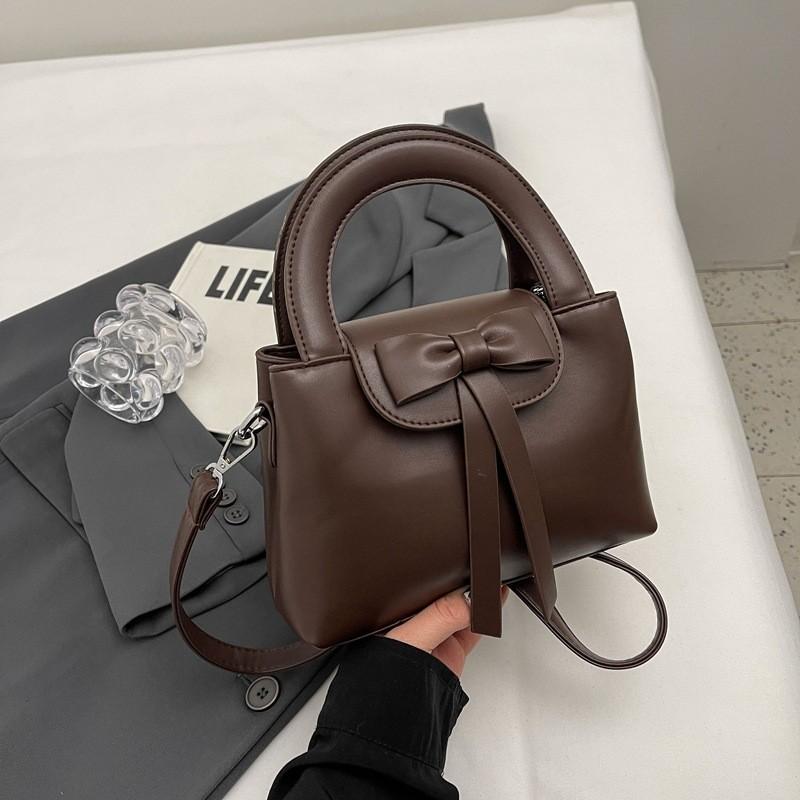 Trendy Cross-border Style Medium-sized Handbag With Car Line Elements коричневый