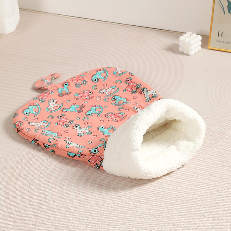 

Затишний тунель спальний мішок для котів та кошенят: Тепле зимове гніздо та підстилка для котів та маленьких собак