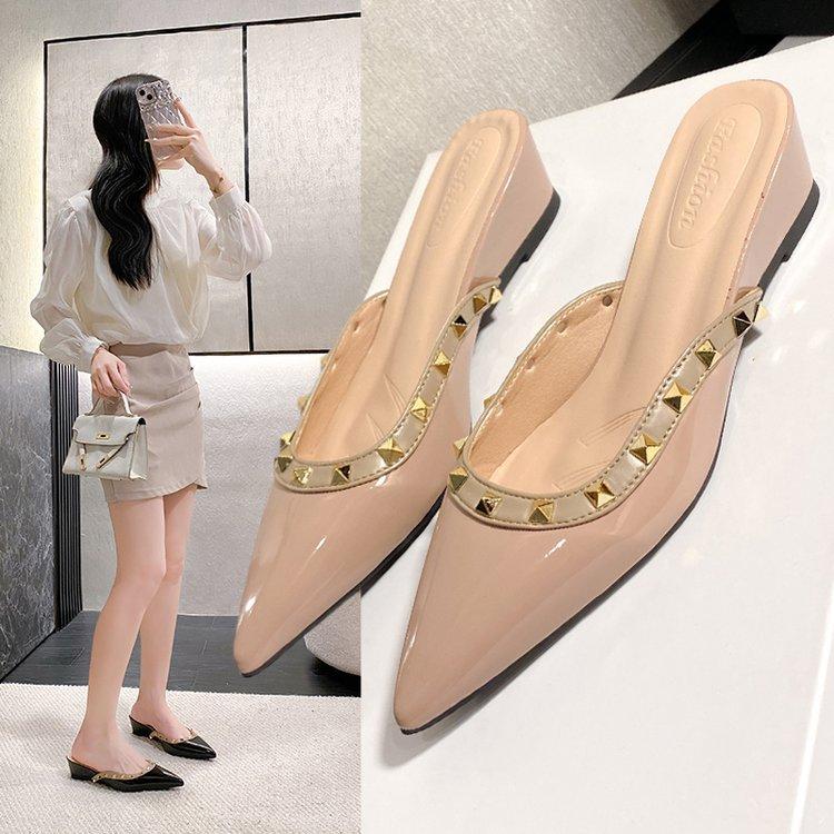 

New spring and summer pointed rear empty rivet shoes high heels women s thin heels willow nude temperament single shoes sandals women 35 чорний