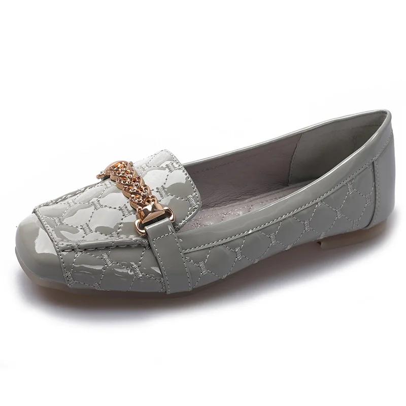 New Luxury Women's Flat Shoes Soft Leather Soft Bottom Square Head Shallow Mouth Work Shoes Trend Versatile Casual Shoes