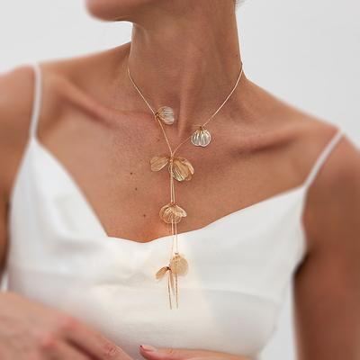 Temperament Ginkgo Biloba Leaf Pendant Long Necklace Female, Sweet and Cool Niche Neck Chain Y-shaped Fringed Item