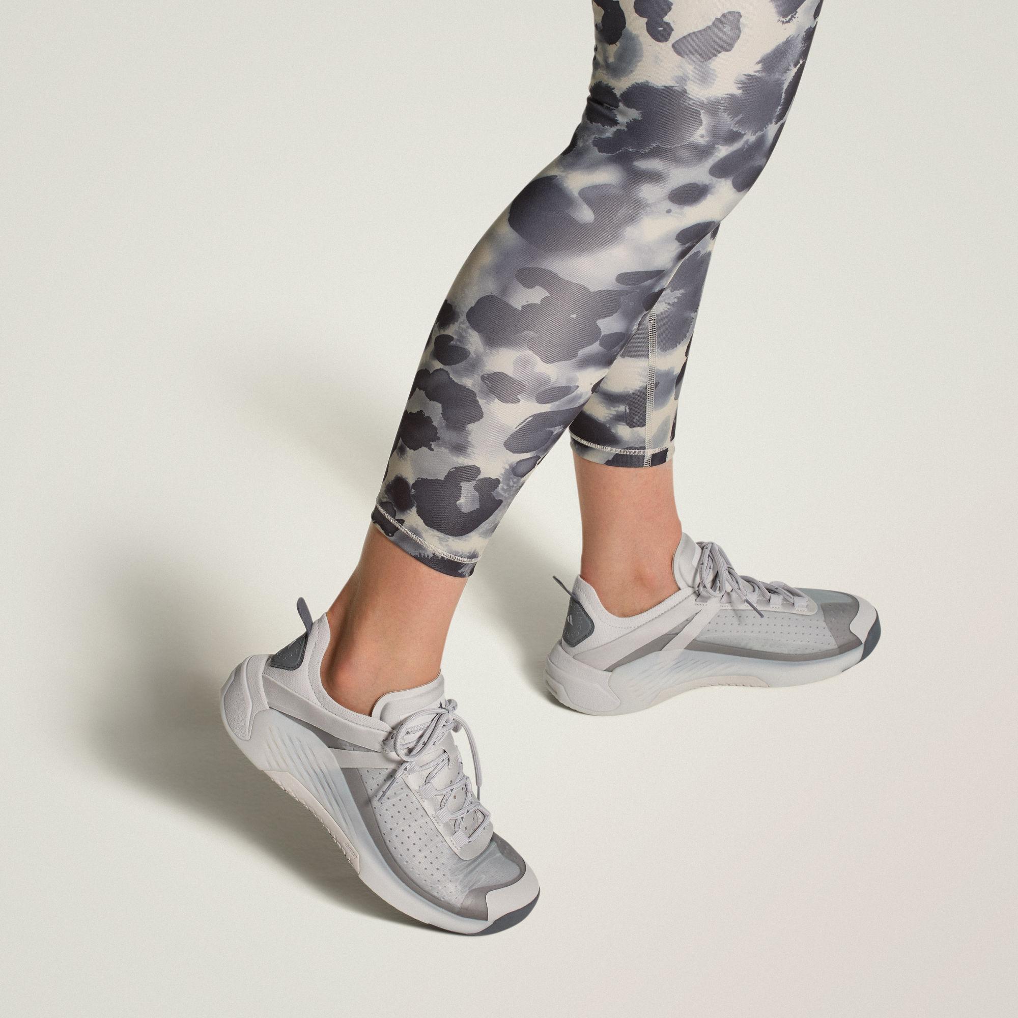 adidas Dropset 4 by Stella McCartney Light Solid Grey Onix (Women s) 38.5