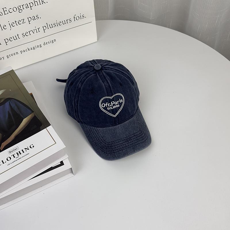 Cotton Baseball Cap For Couples With Heart Embroidery Sunshade Casual Summer Accessory