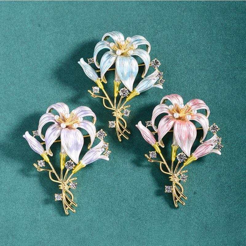 Fashionable Lily Brooch, Women's Niche Design Sense, Enamel Brooch, Elegant Coat Pin