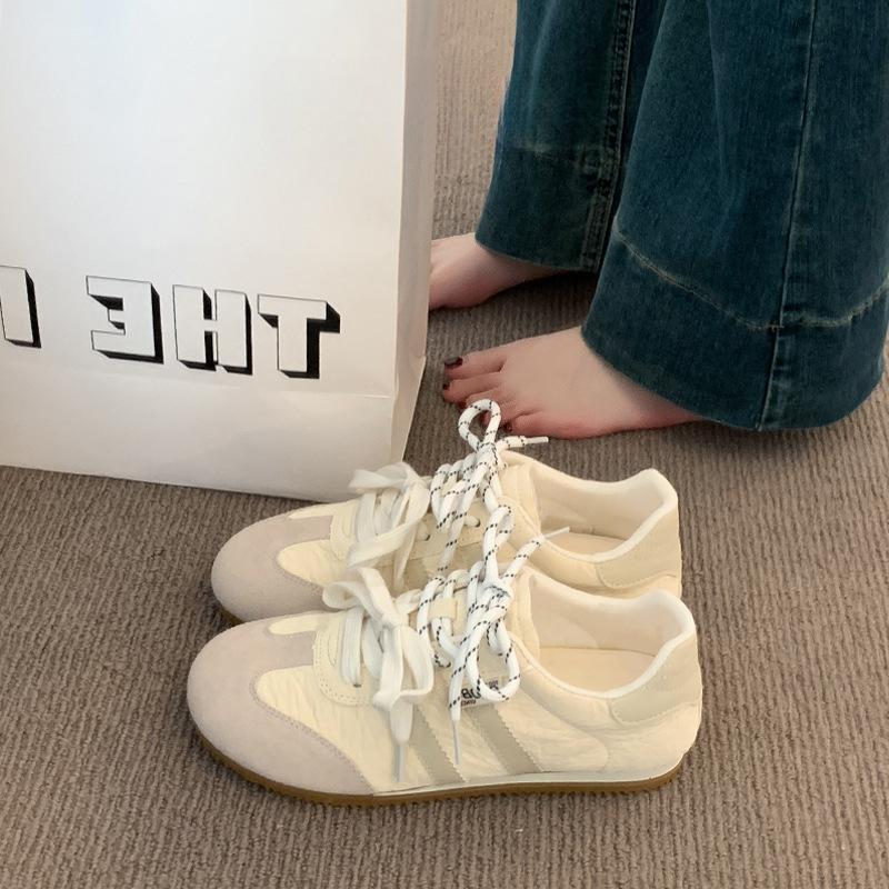 Korean Version of Yellow Forrest Gump Training Shoes Women's Shoes 2025 New Spring Thin-soled Lightweight Casual Sports Shoes Ins Tide