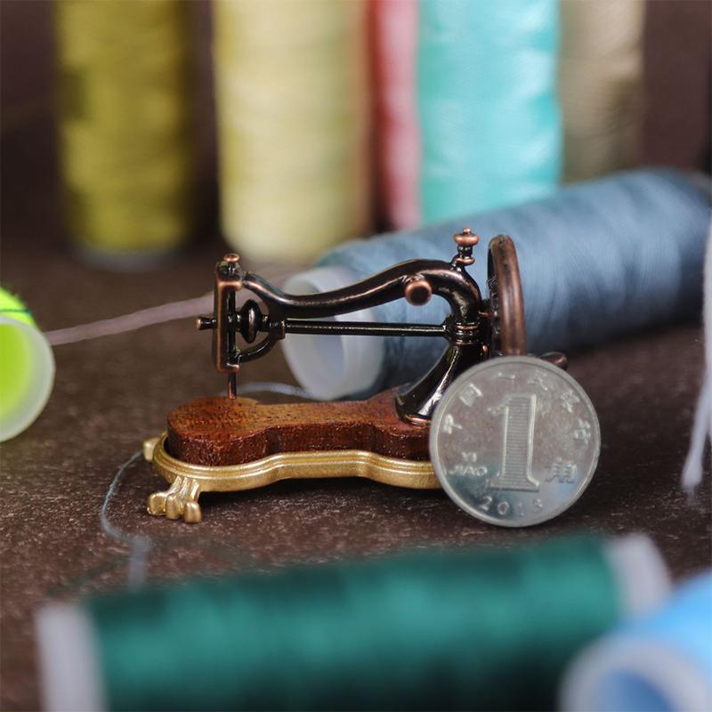 1:12 Dollhouse Miniature Sewing Machine Retro Furniture Model Home Decor Toy Doll House Accessories