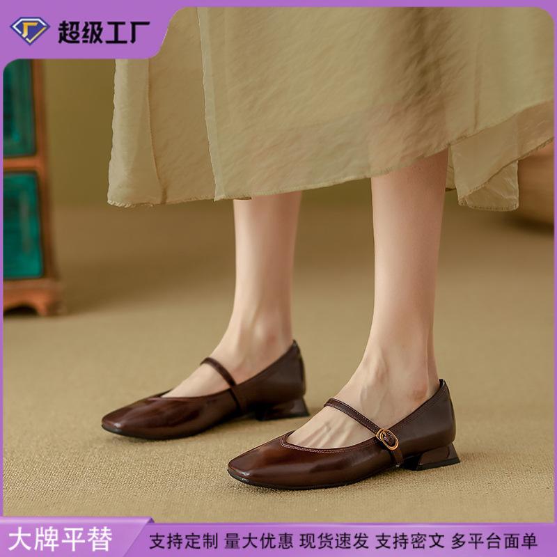 High heels women's fashion French retro high heels women's thick heels are not tired of feet temperament single shoes low heels work shoes
