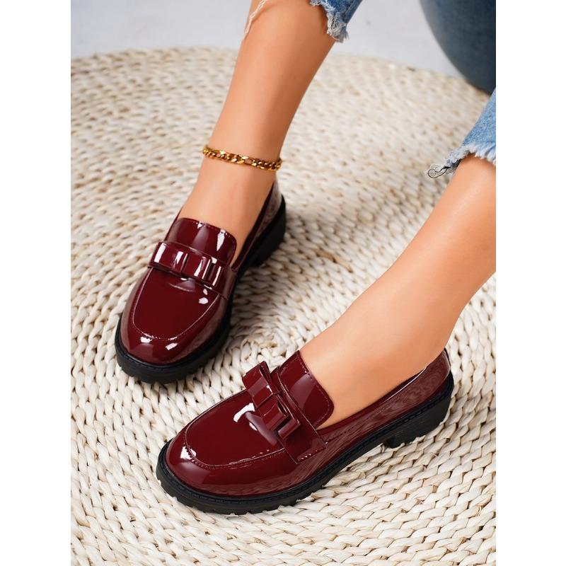 Bright Leather Paint New Face Tassel Middle Heel Retro Large Size Fashion Casual Shoes