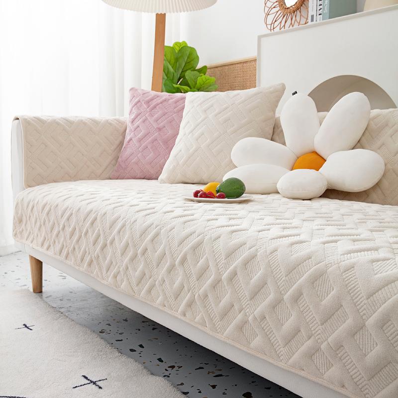 Autumn and Winter New Milk Fiber Gold Leaf Sofa Cushion Modern Simple Non-Slip Sofa Cushion Towel
