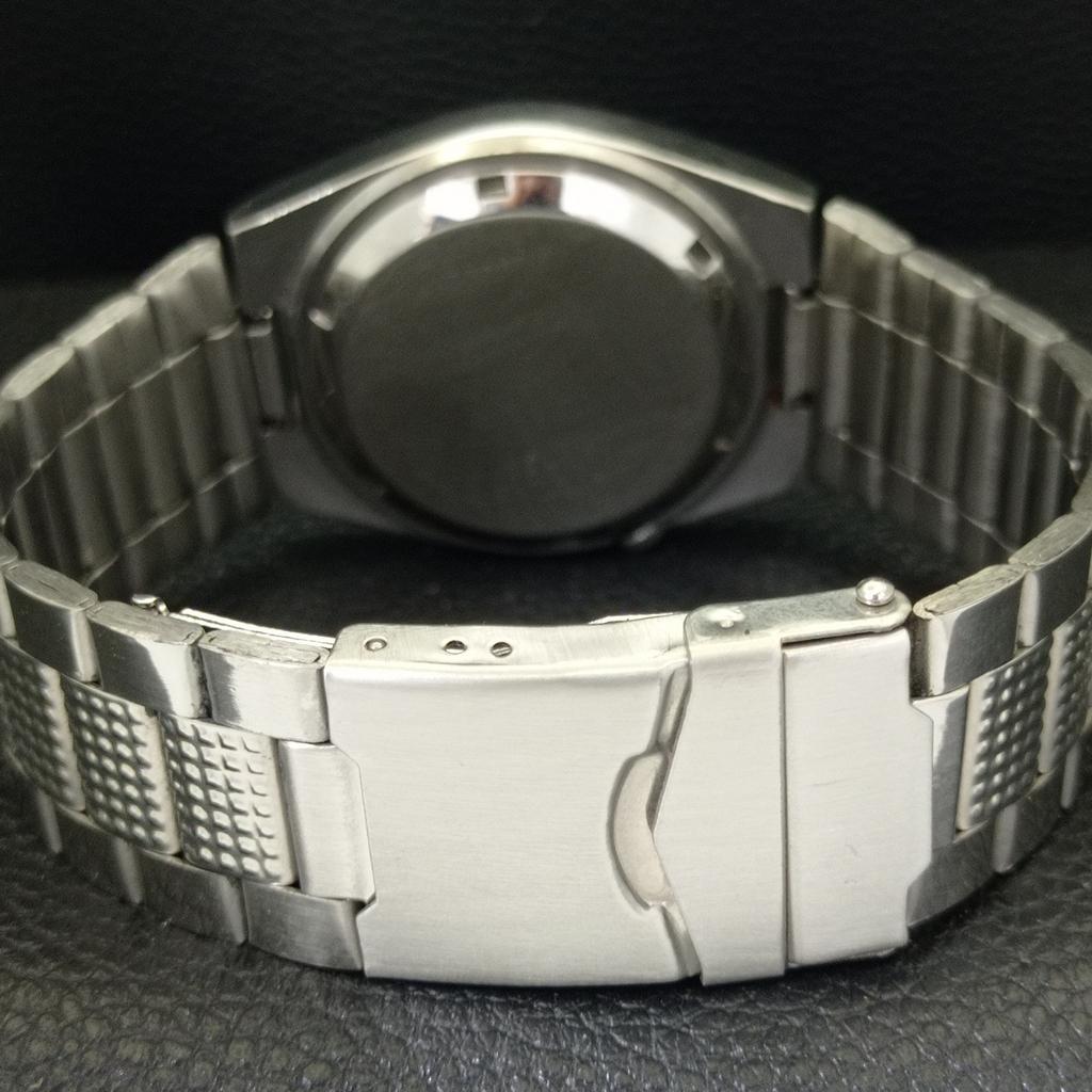 GENUINE VINTAGE SEIKO 5 AUTOMATIC JAPAN 7009A MENS MAROON DIAL WATCH A701397-5 R206a-a701397