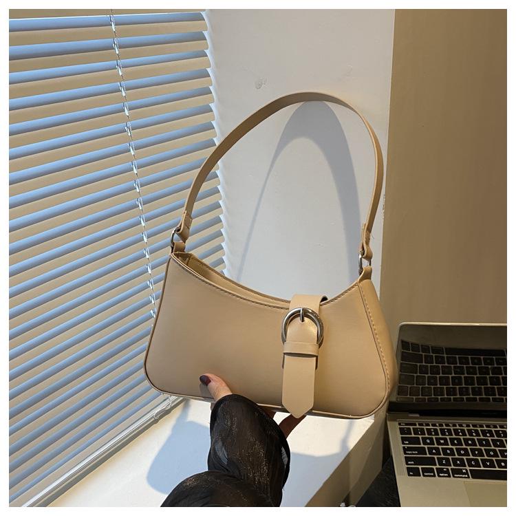 

Ретро сумка-полумесяц для женщин - Тренд осени 2024, Однотонная, Текстурированный дизайн хаки