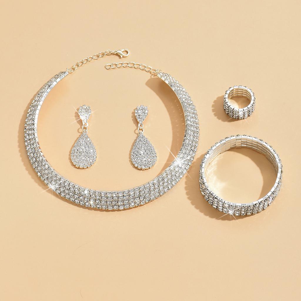 Set di Gioielli da Donna 5 Pezzi Moda Catena Artiglio di Rame Multiriga Collana Orecchini Bracciale Anello Set Gioielli Banchetto Nuziale Festa Regalo per le Feste
