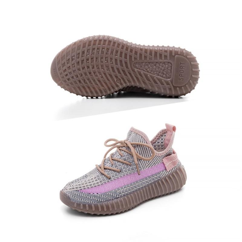 Student Style Plus Size Couple Casual Shoes Fly Knit Mesh Breathable Slip On Versatile Sports Sneakers