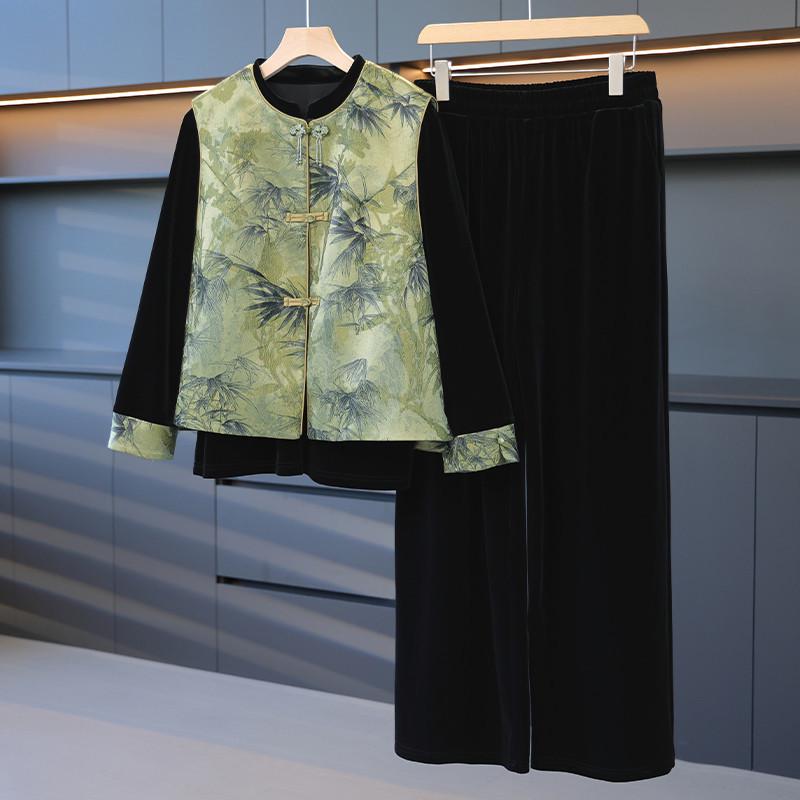 

Autumn Velvet Suit Set for Mothers: National Style Three-Piece Vest Outerwear for Middle-Aged Women 2XL (105-120 jin)