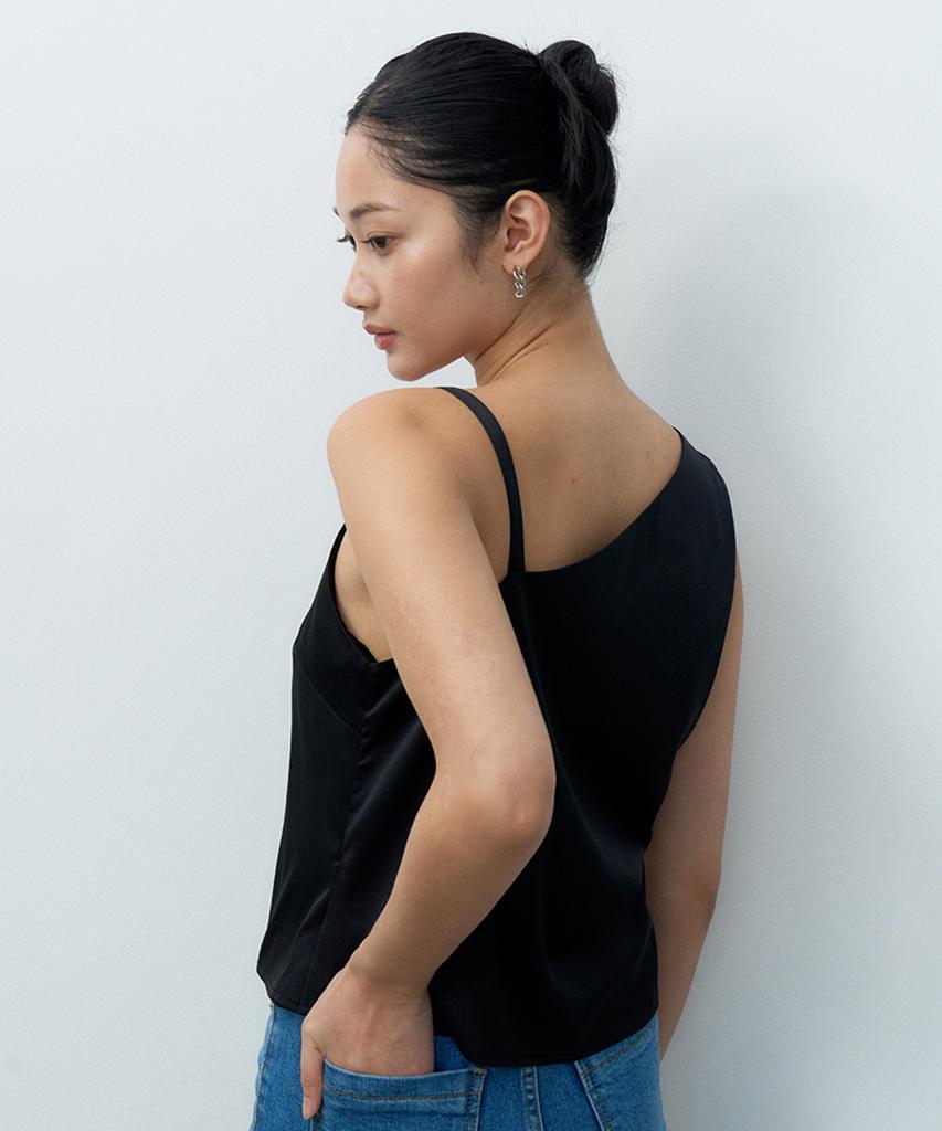 MAKE A TOAST Volume Sleeveless Blouse Black Mbesto013Bk