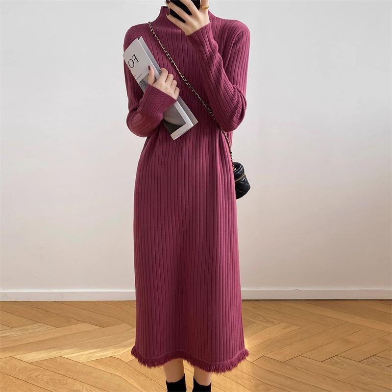 Inside long-sleeved semi-turtleneck knitted sweater dress women's autumn and winter new knee-length fringed sweater skirt women