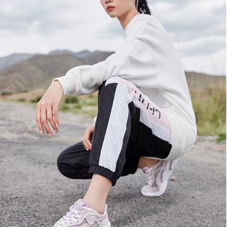 Li-Ning Casual Sports Round Neck Pullover Sweatshirt Unisex Sweatshirt Off-White AWDP696-5