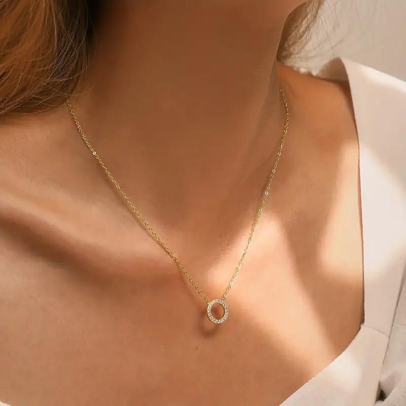 925 Sterling Silver Circle Pendant Necklace for Women Fashion Contracted Choker Necklace Exquisite Sparkling CZ Jewelry