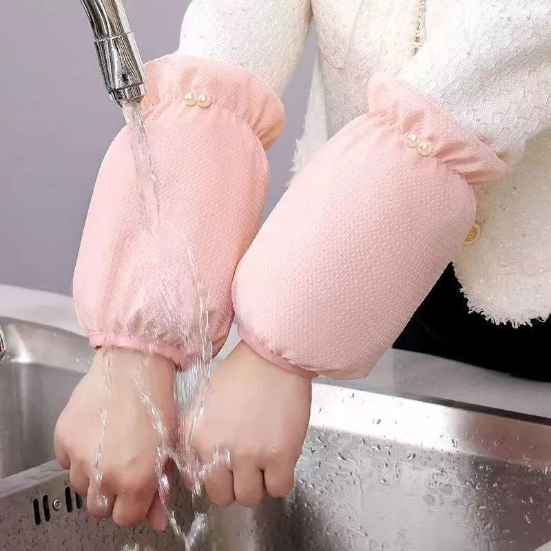 Women's Waterproof Down Jacket with Pearl Anti-Dirty Oversleeves - Autumn/Winter