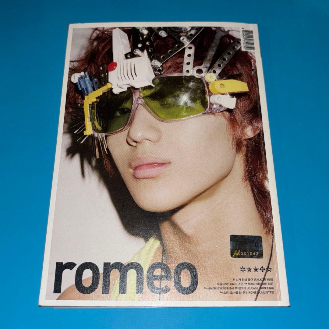 

[USED] SHINee ROMEO Korean Edition KeyVer.