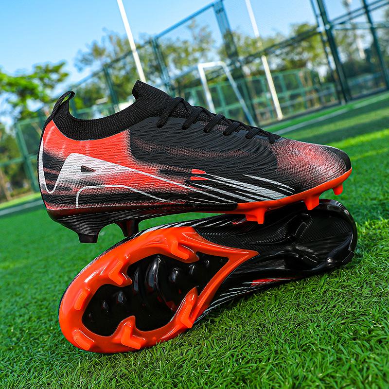 Soccer Boots Men's Autumn Low Top Spikes and Nails Student Boys Professional Training Soccer Cleats