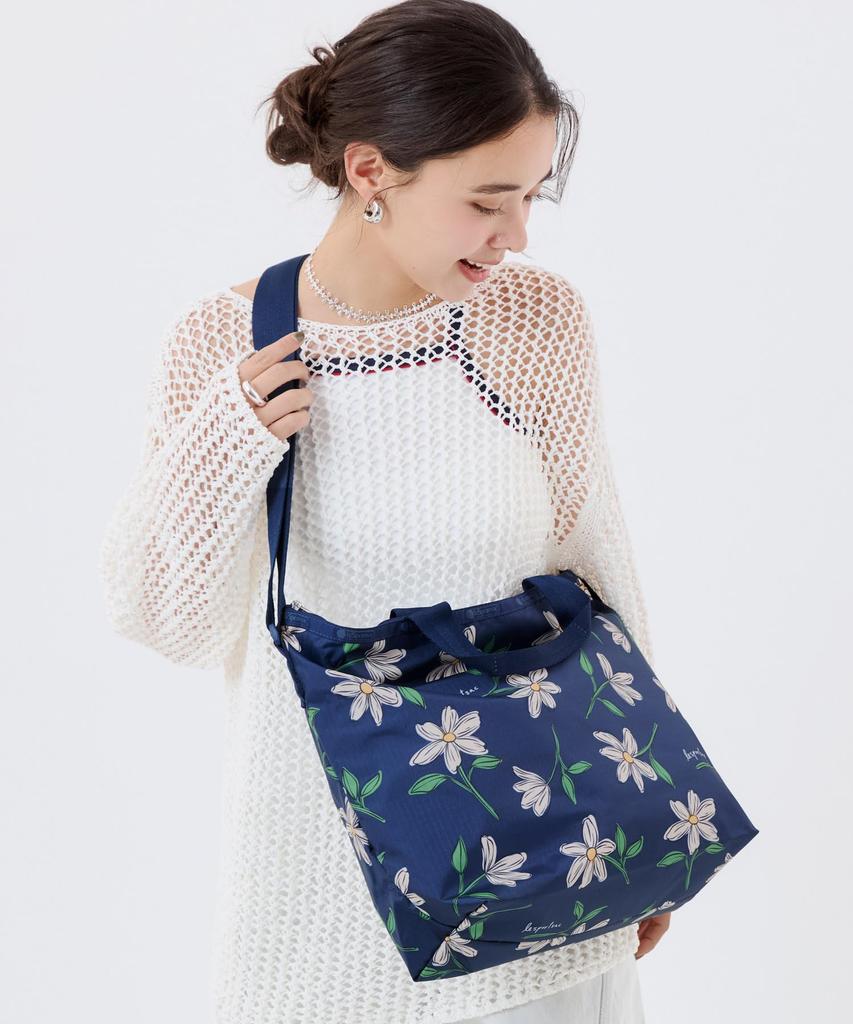 DELUXE EASY CARRY TOTE 4360 Floral Blooms Navy [LeSportsac] [Official] / /