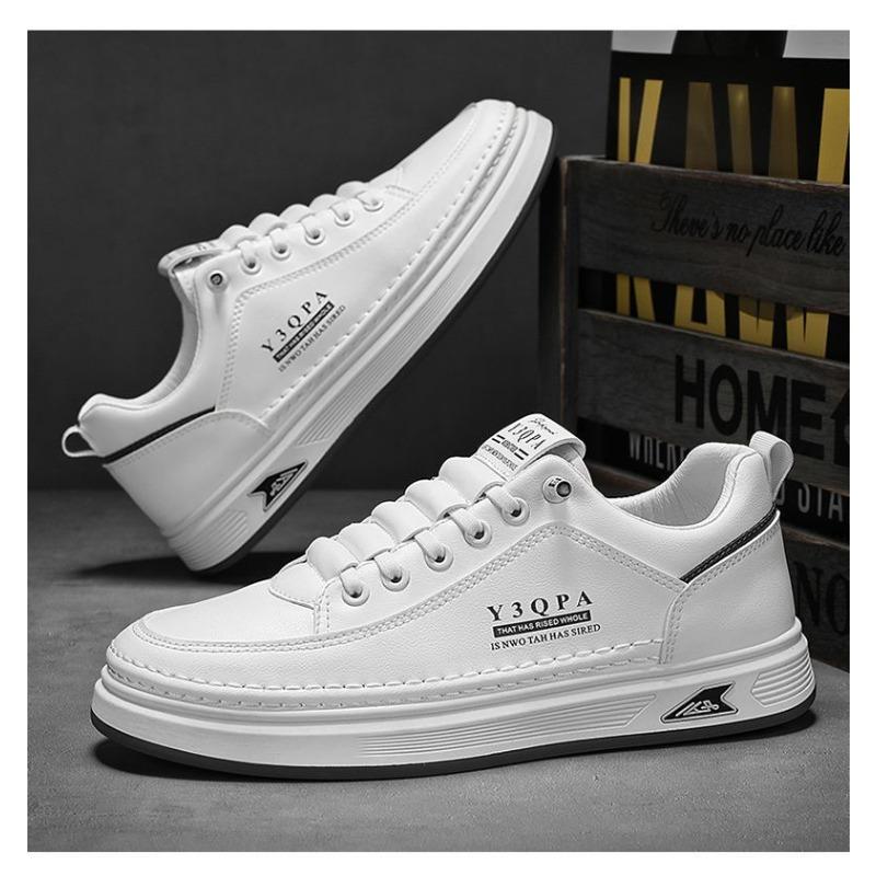 2026 new men's white shoes men's breathable casual board shoes versatile sports trendy new men's shoes