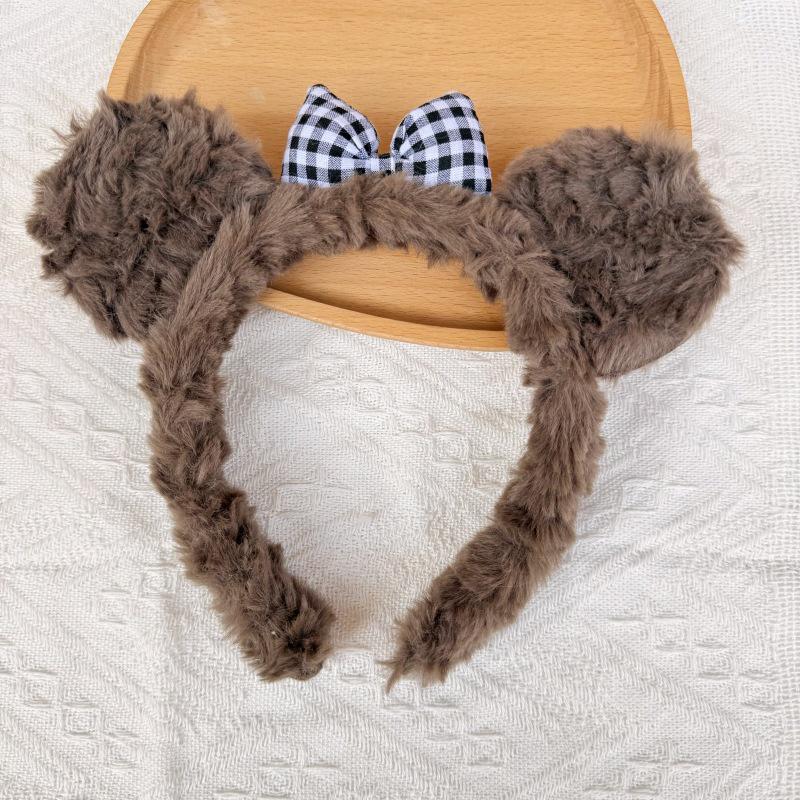 Cartoon Plush Headband: Cute Hair Accessory for Women & Kids, Perfect for Face Washing