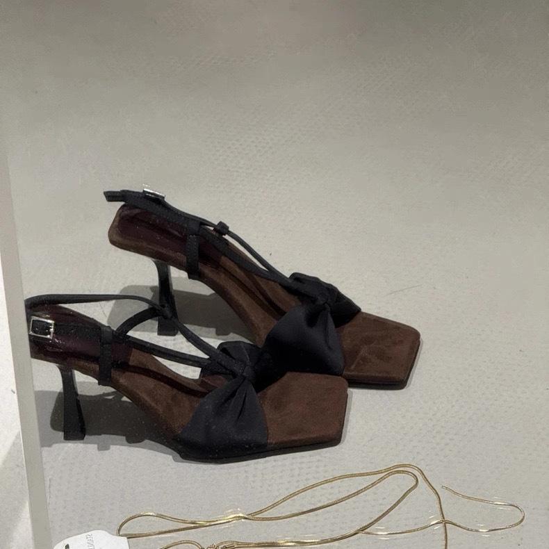 

French bow leopard print high-heeled sandals 2025 autumn new retro temperament stiletto with skirt high heels 35