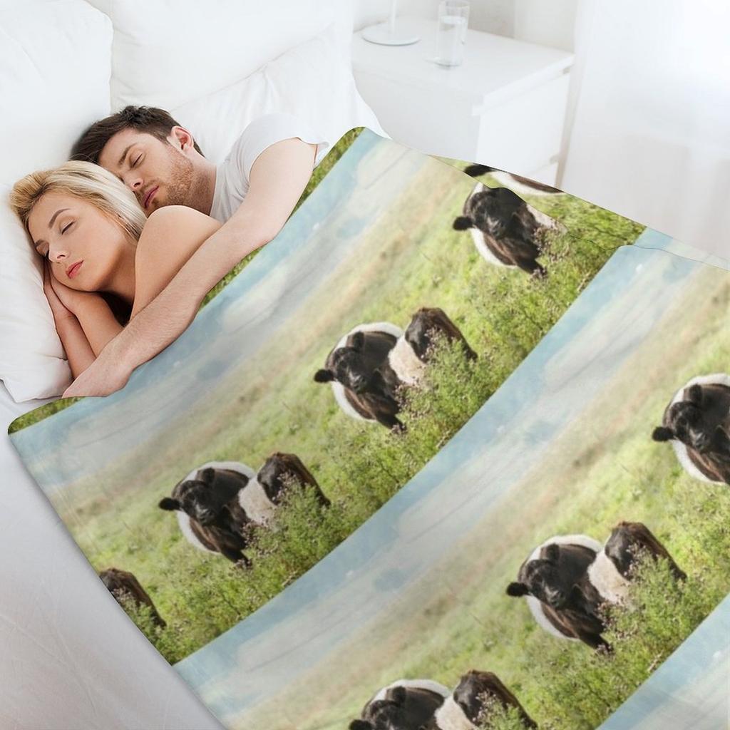 Belted Galloway Cow and Calf Throw Blanket Kid'S Soft Plush Plaid Thin Personalized Gift Blankets