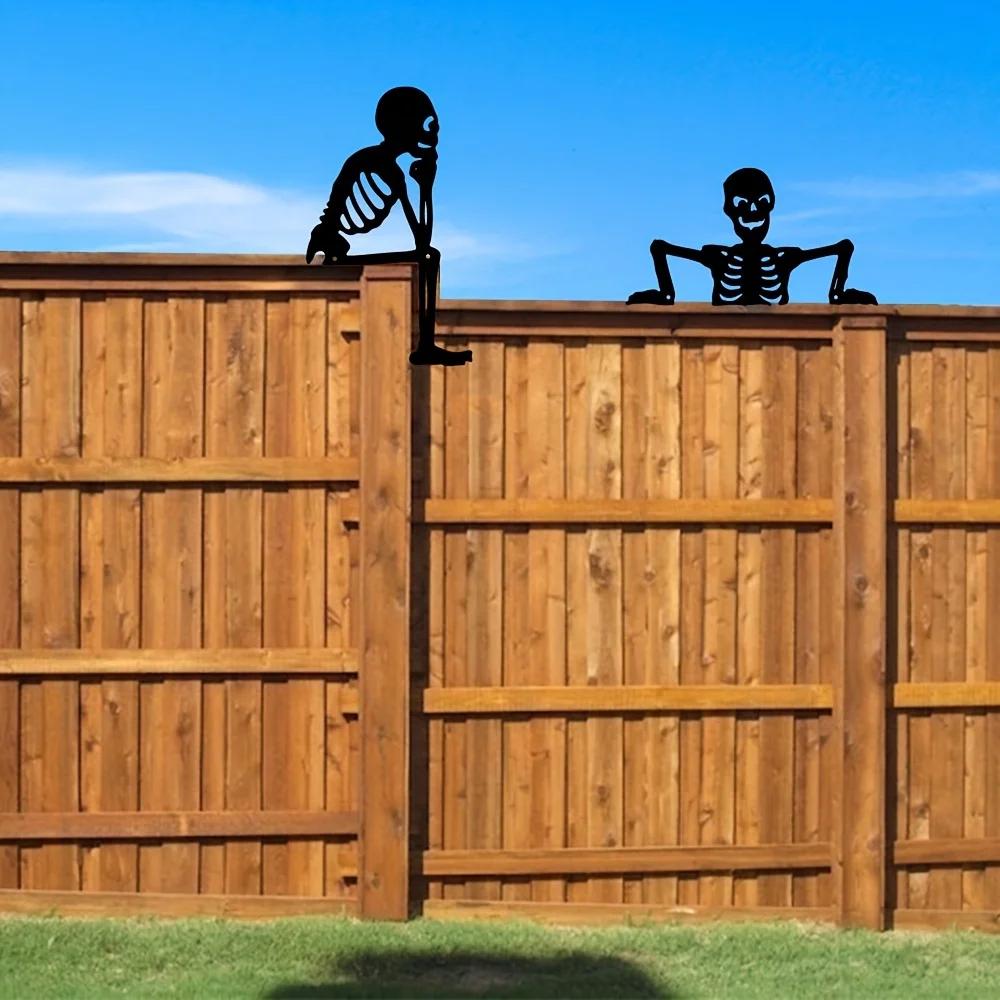 Festive Iron Skull Statue for Outdoor Decor - Perfect for Halloween (11" x 6.5")Charming Iron Skull: Halloween Decor Gem.