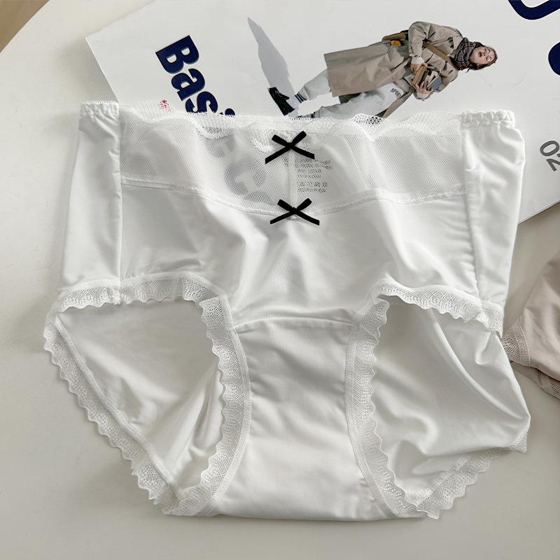 Ladies Summer Thin Comfortable Breathable No Trace Naked Milk Skin Ice Silk Cool Briefs