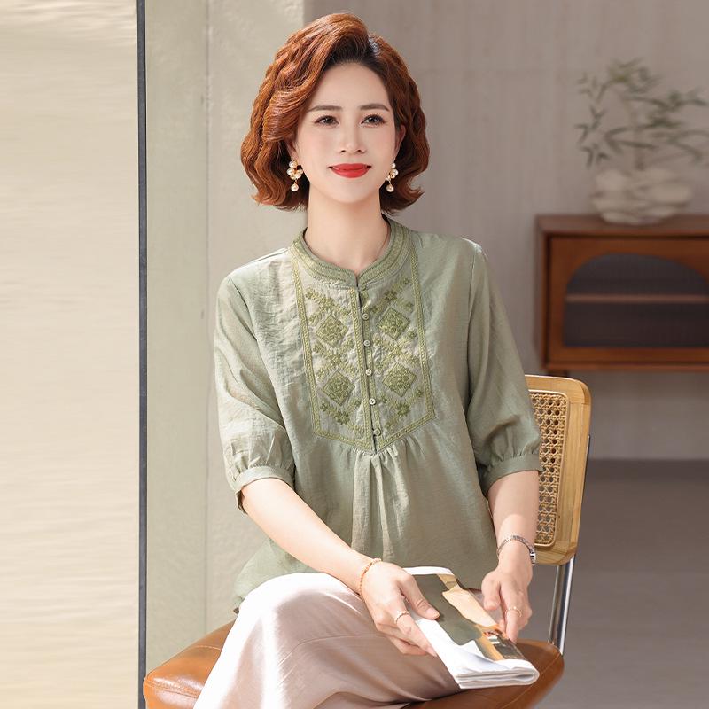 2026 Summer Fashion Shirt for Young Moms: Stylish and Lightweight Top for Middle-Aged & Elderly Women