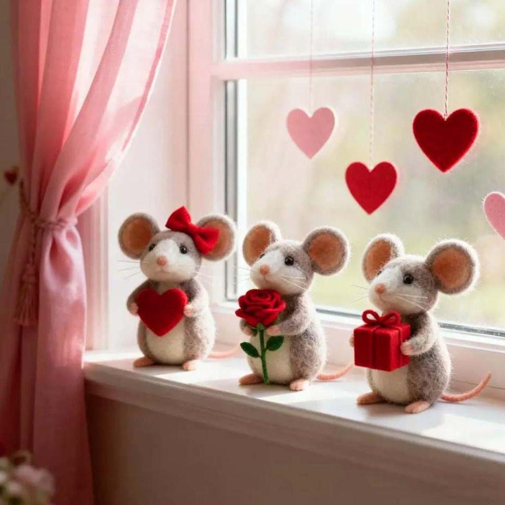 Wool Felt Valentine's Day Felt Mouse Mini Size Valentines Day Decor  Festival Atmosphere