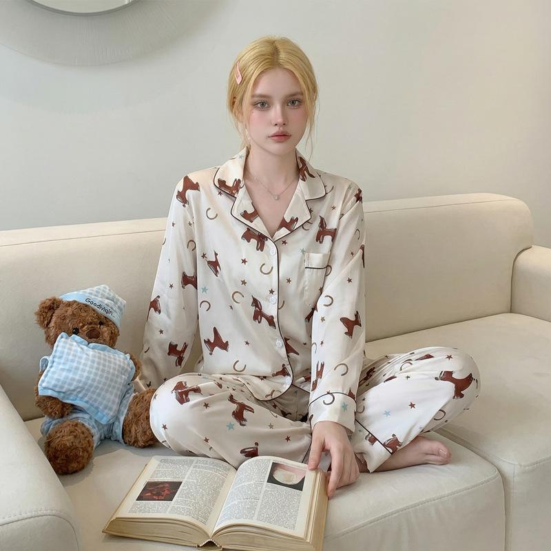 Ice silk pajamas women's spring and autumn printing thin long-sleeved trousers suit can be worn outside in the Year of the Horse, loungewear, high-end