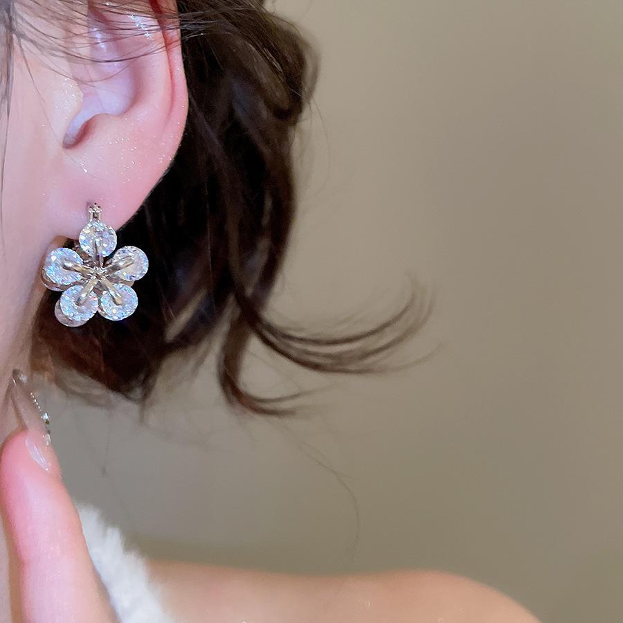 Korean Sweet Zirconia Double-Sided Floral Earrings - Luxury, High-End, Fashionable Jewelry for Women