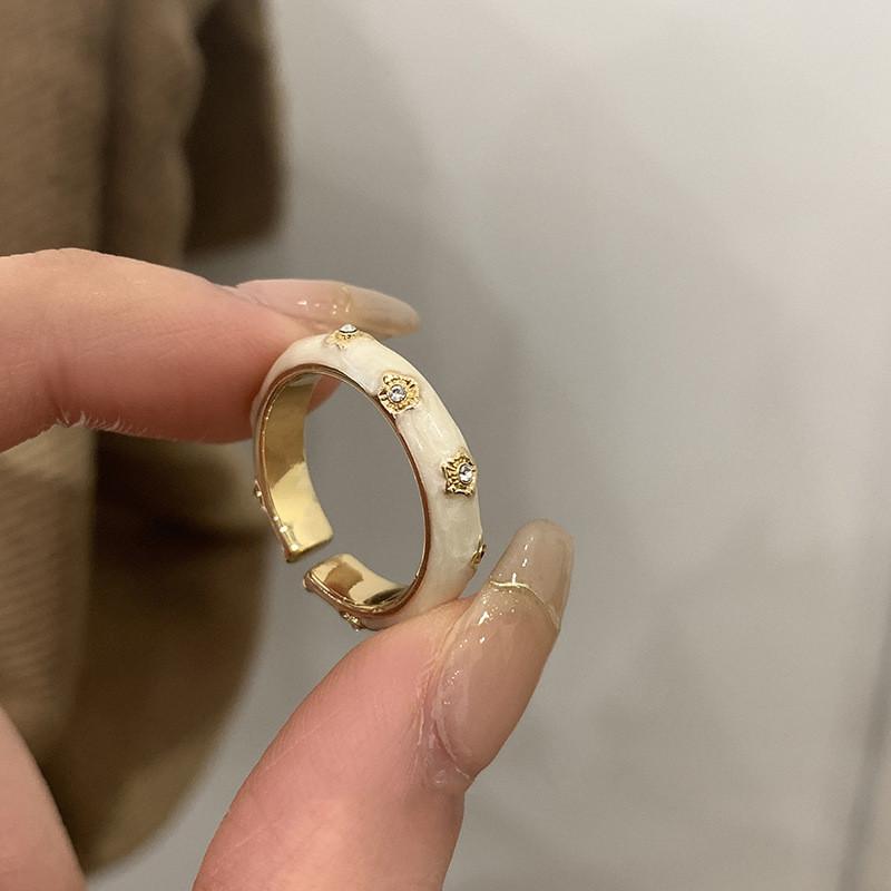 Aesthetic Enamel Highend Pearl Ring With Unique Geometric Design Women For