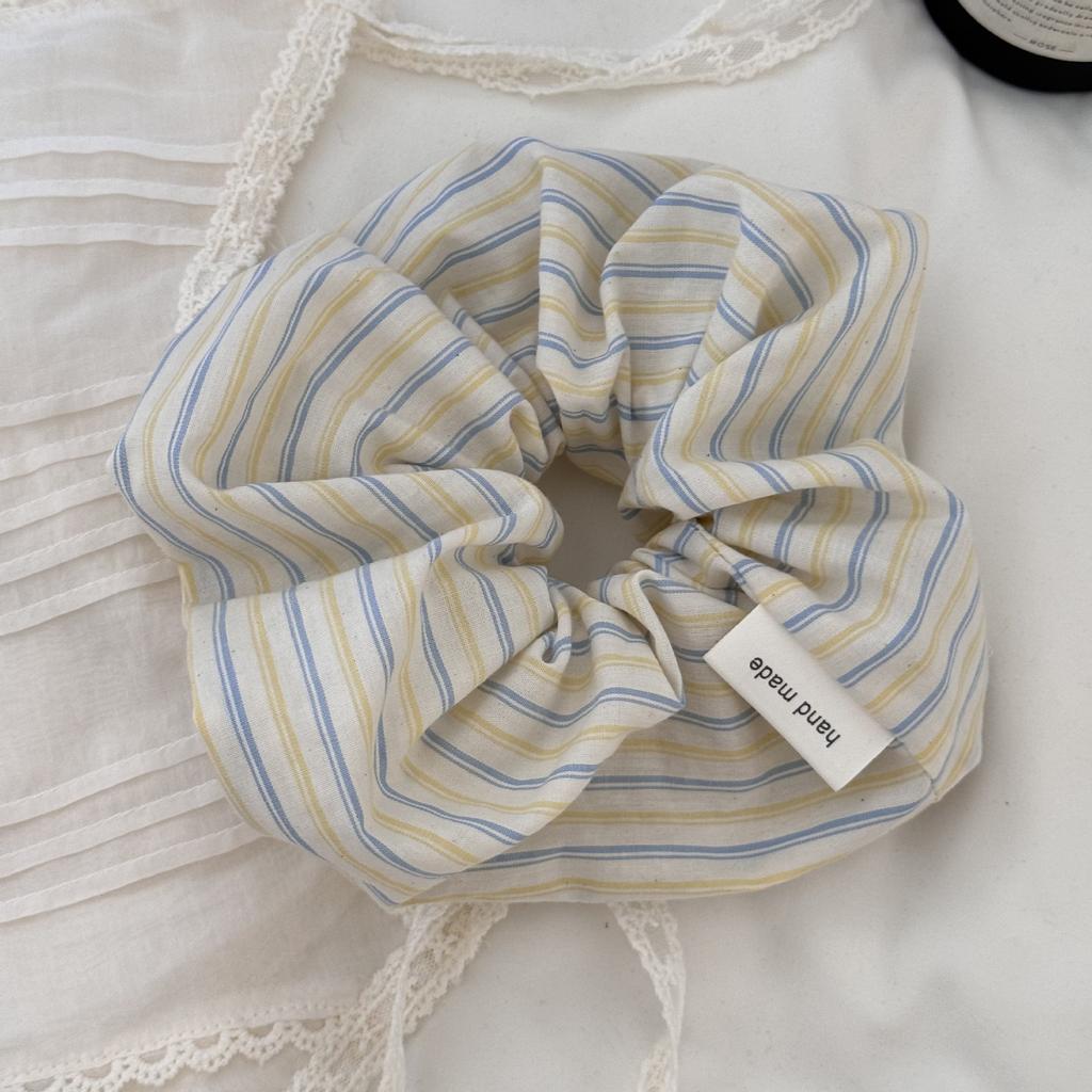 Neues süßes High-End-Haarband für den Dickdarm Koreanisches gestreiftes flauschiges Haarband verletzt nicht Seil großer fetter Darmring weiblich