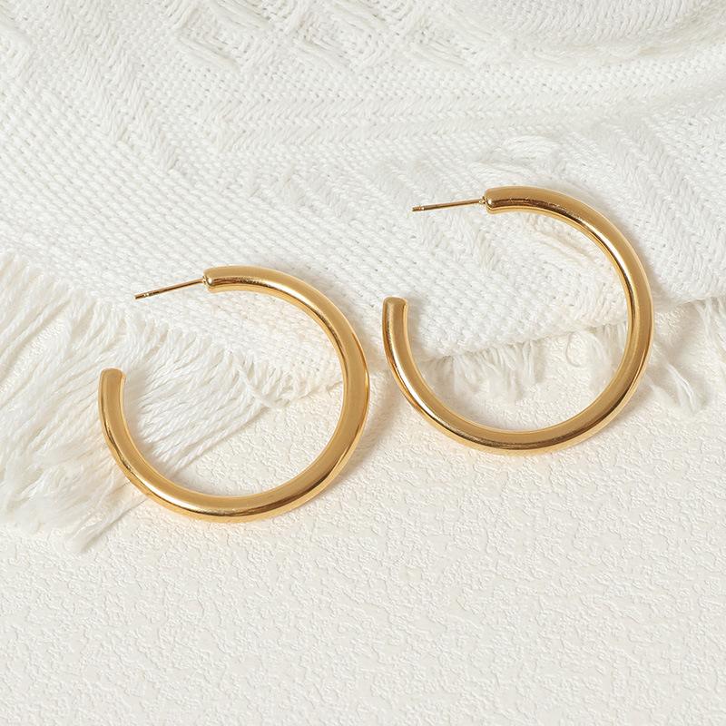 The Same Titanium Steel Gold-glory Ring Earrings of INS Bloggers Are Cold and Unfading Geometric Earrings