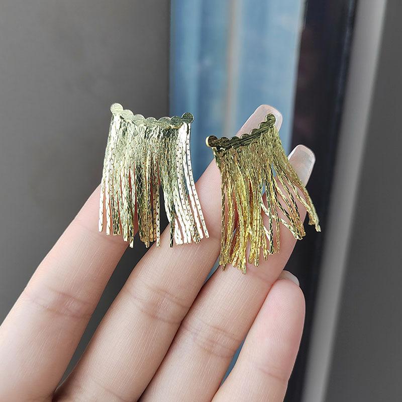 Boucles d'oreilles à franges larges et légères, design de niche luxueux, boucles d'oreilles à chaîne haut de gamme, boucles d'oreilles exquises à longue durée de vie, galaxie