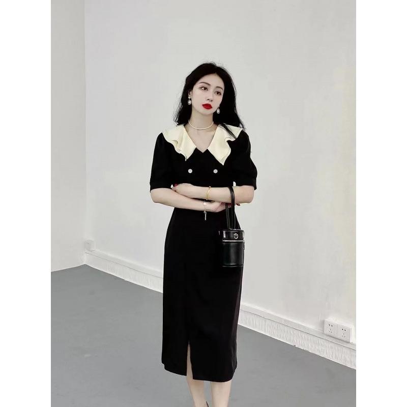 Long skirt, meat cover, belly cover, slim waist, small black dress, high-end black dress, women's fashion