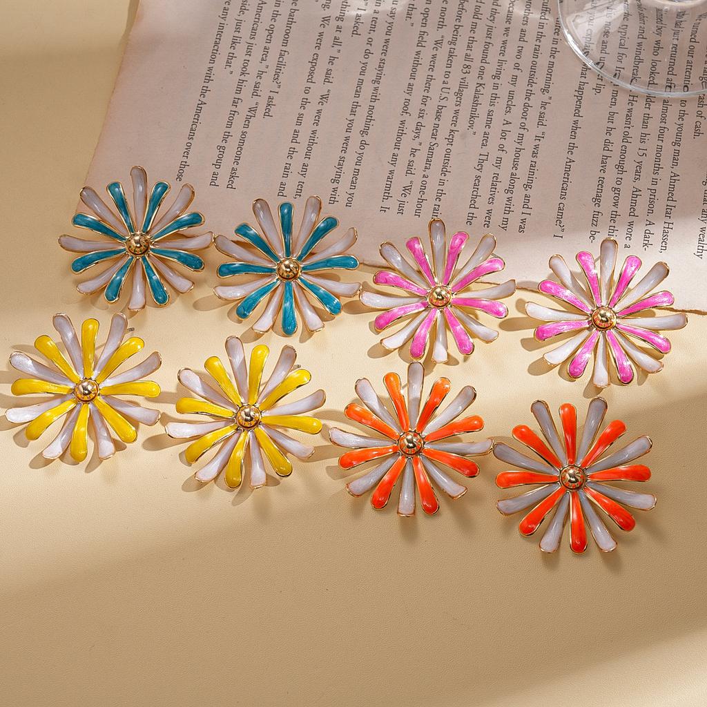 Oil drop flower petals steel needle stud earrings sweet earrings earrings