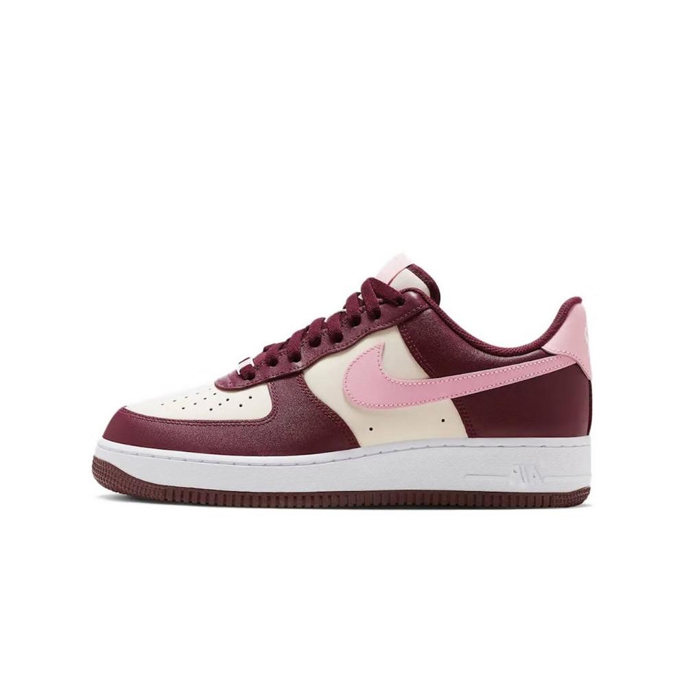 Nike Air Force 1 Low '07 Valentine's Day (2023)