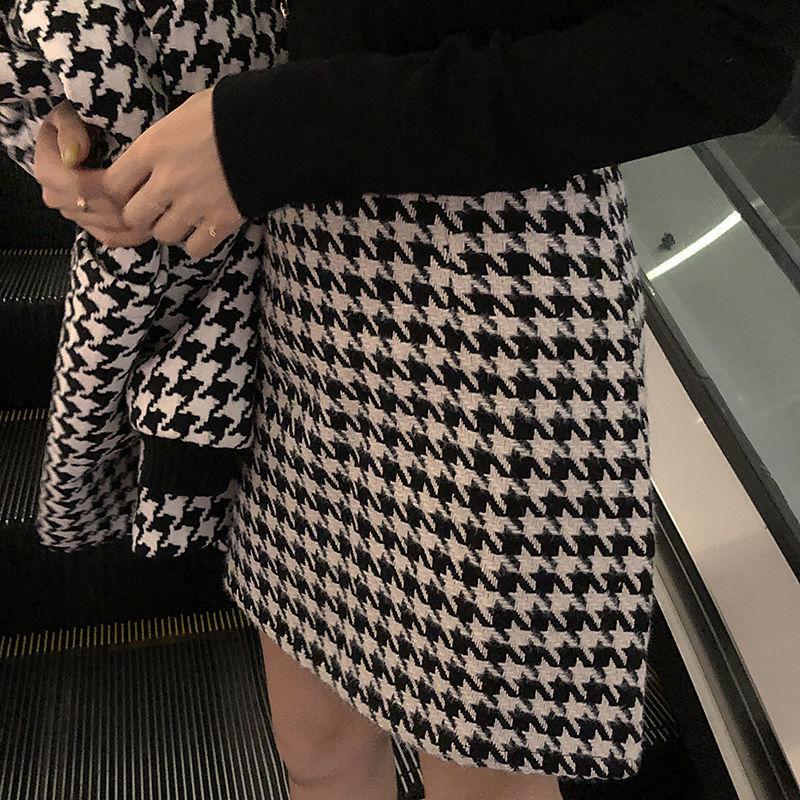 

Утолщенная куртка в стиле знаменитостей, черно-белая, с принтом «тысяча сеток птиц», популярная женская куртка из шерсти средней и длинной длины на осень и зиму + юбка S