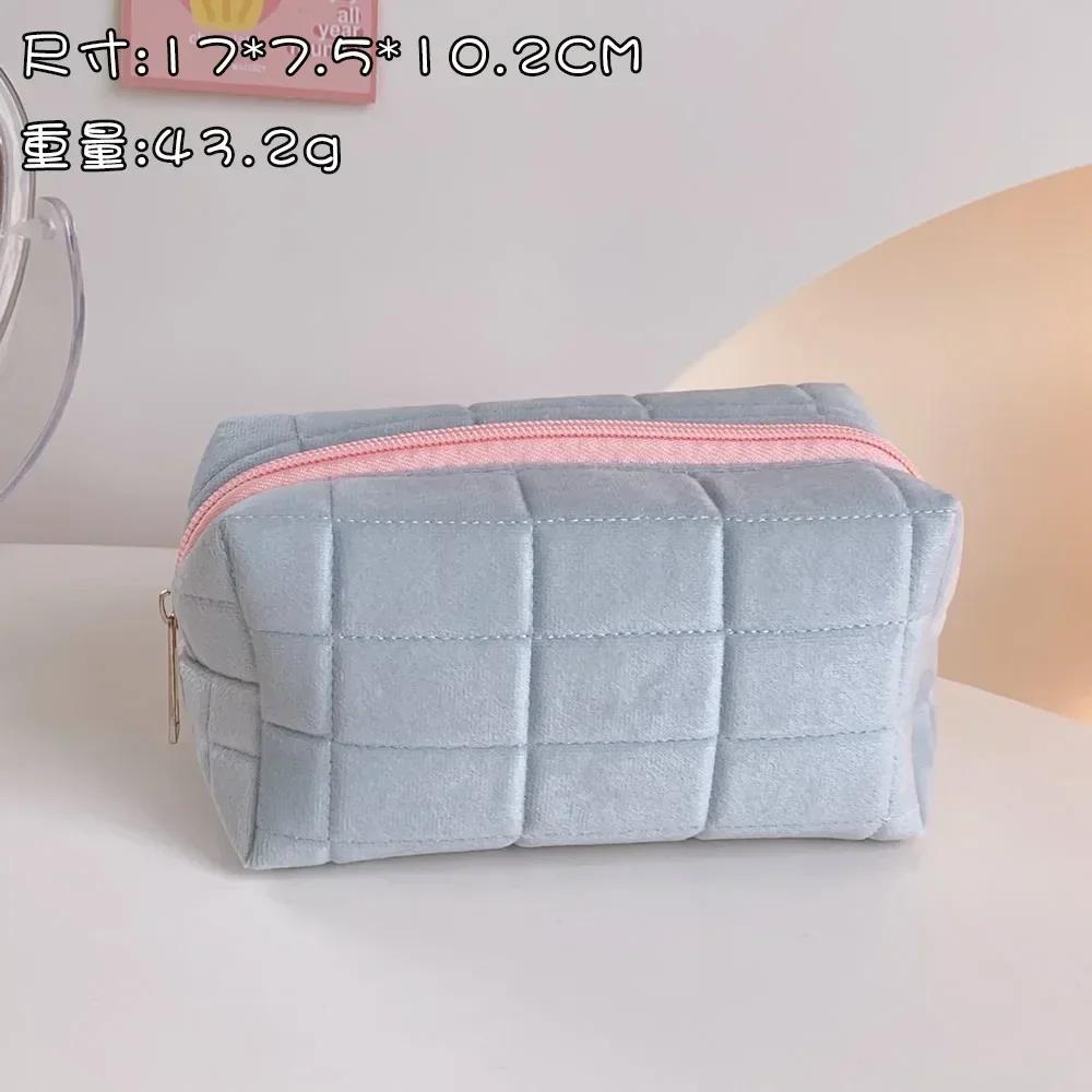 Fur Makeup Bags for Women Soft Travel Cosmetic Bag Organizer Case Cute Lady Girls Make Up Case Necessaries 1 Pc Solid Handbags
