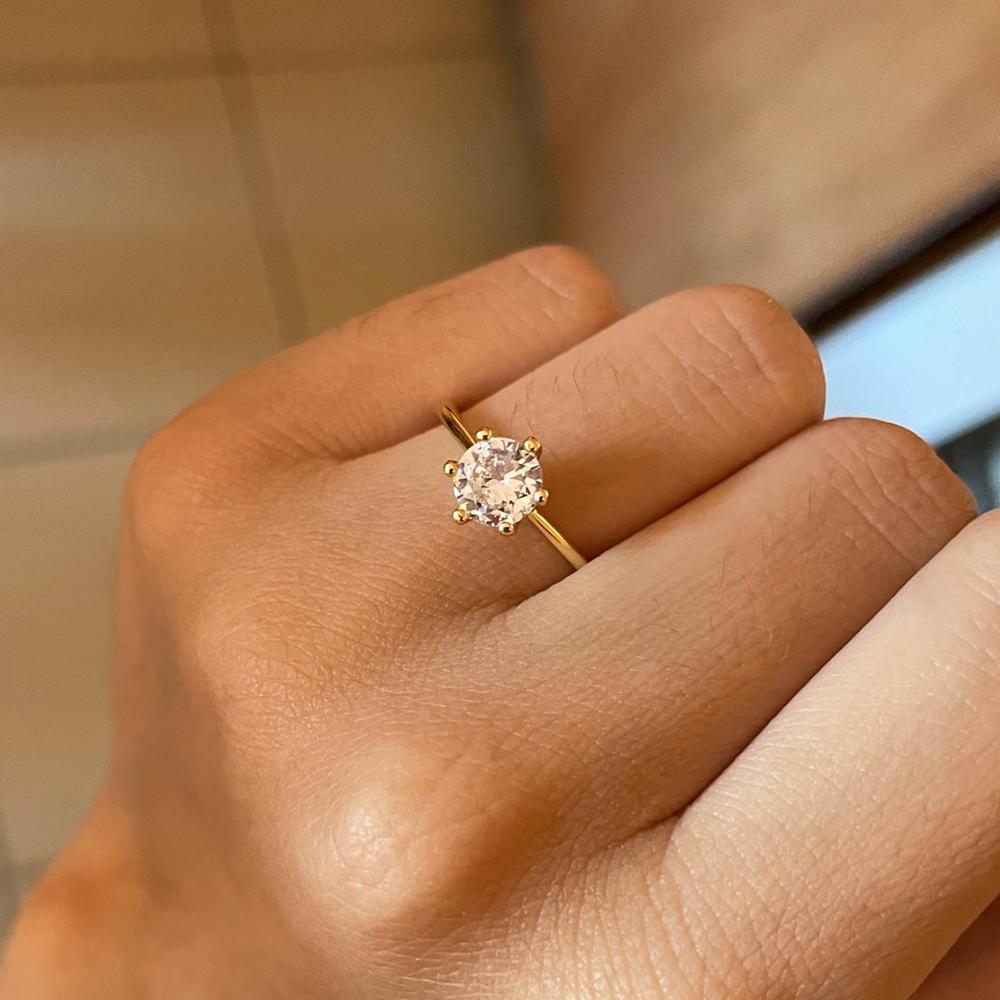 ZHOUYANG Wedding Ring For Women Rose Gold Color Six Claw Cubic Zirconia Round Cut 1 Carat 6mm Fashion Jewelry R013 R014 5.5