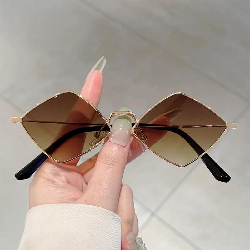 Y2k Metalowe nieregularne okulary przeciwsłoneczne w kształcie rombu Damskie Dla mężczyzn Nowa luksusowa marka Projektant Vintage Punk Hip Hop Popularne okulary przeciwsłoneczne UV400
