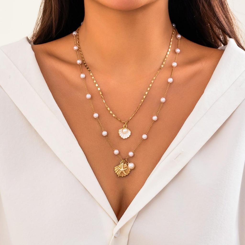 European-American Starfish Necklace & Earring Set: High-End Clavicle Chain, Light Luxury Vacation Style for Women.