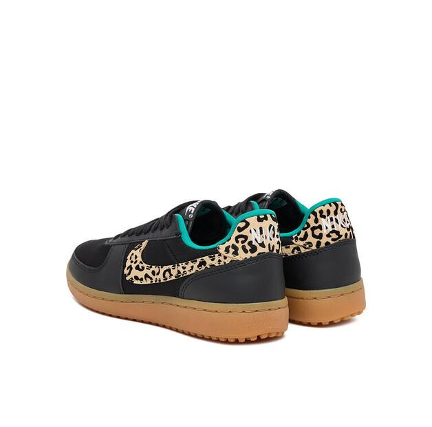 Кроссовки Nike Wmns Field General Se