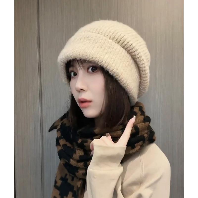 New Knitted Hat Women's Autumn and Winter Big Head Circumference Wool Hat Loose Stacking Hat Versatile Show Face Small Cold Hat